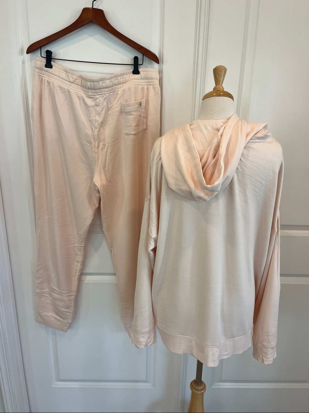 Magnolia Homebody Blush Loungewear Set Size XL - Picture 3 of 5